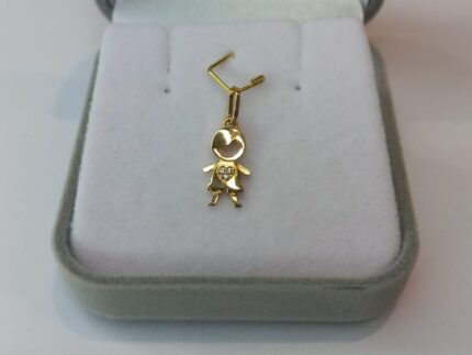 PINGENTE DE MENINO, COM ZIRCÔNIAS BRANCAS, PEQUENO 1.8CM DE ALTURA CONTANDO DA ARGOLA X 0.6MM DE LARGURA, EM OURO 18K